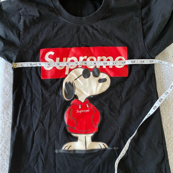 Snoopy Supreme tee - Picture 7 of 9